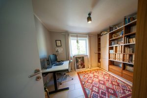 Büro EG