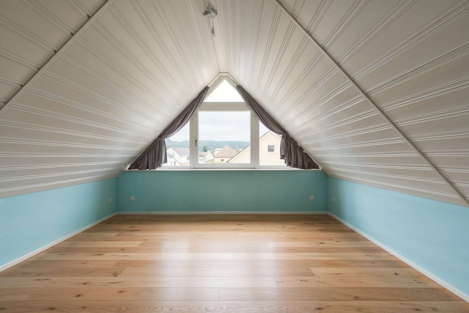 Nutzfläche DG - (KI generiert)