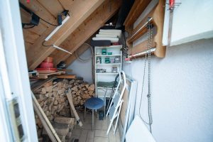 Geräteschuppen auf Balkon