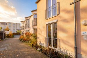 9269ACEA-8B96-40E1-BAA3-45C1BB4BA9BC