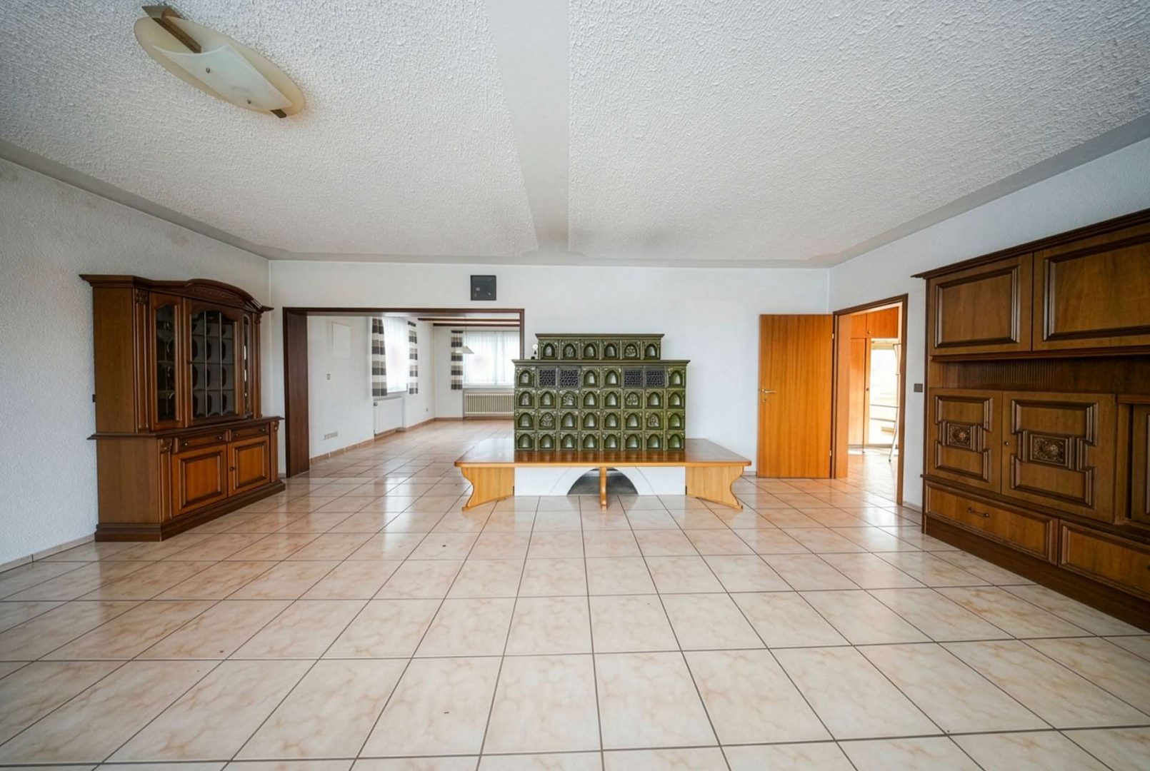 Wohnung EG - Kachelofen