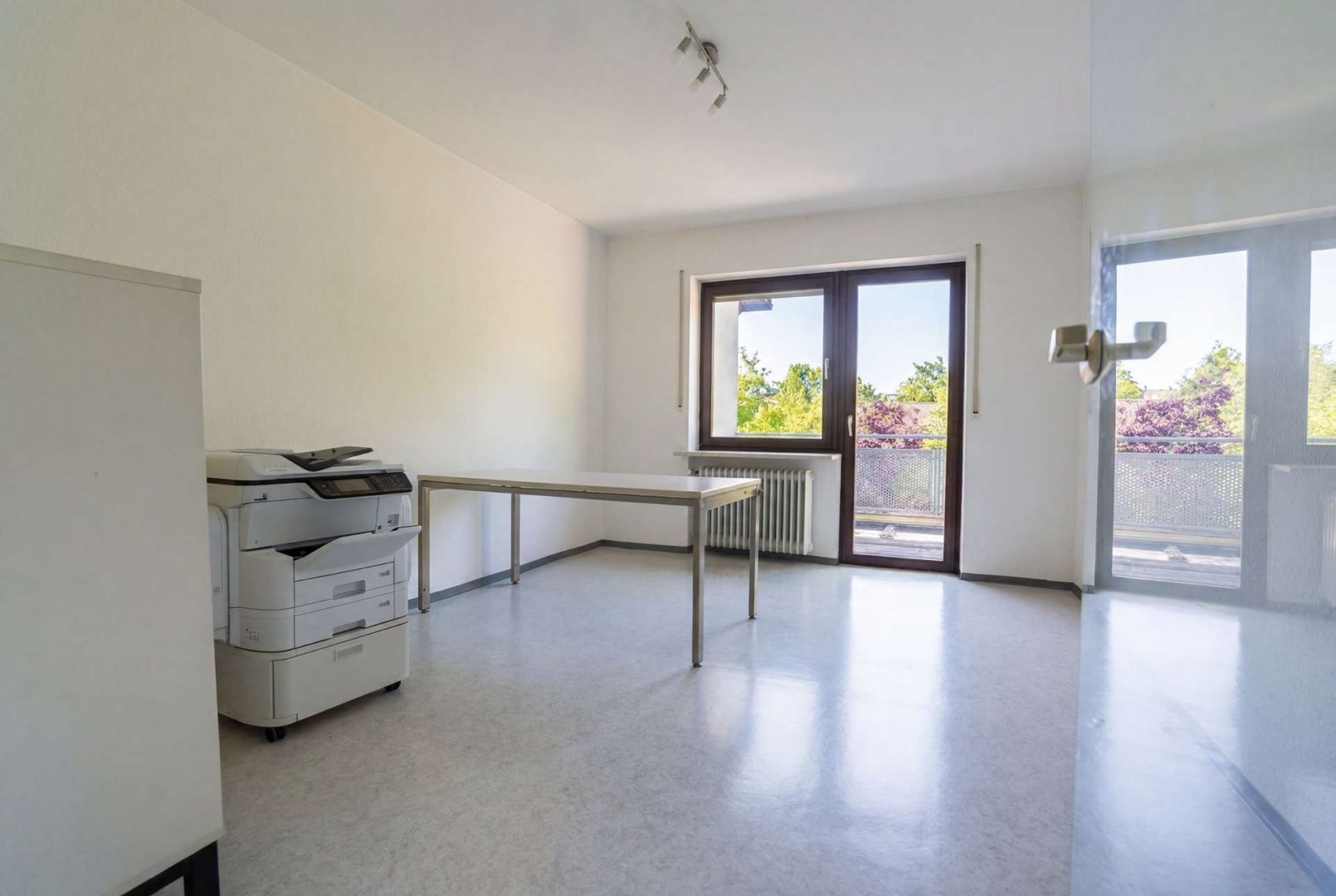Büro/Kinderzimmer EG