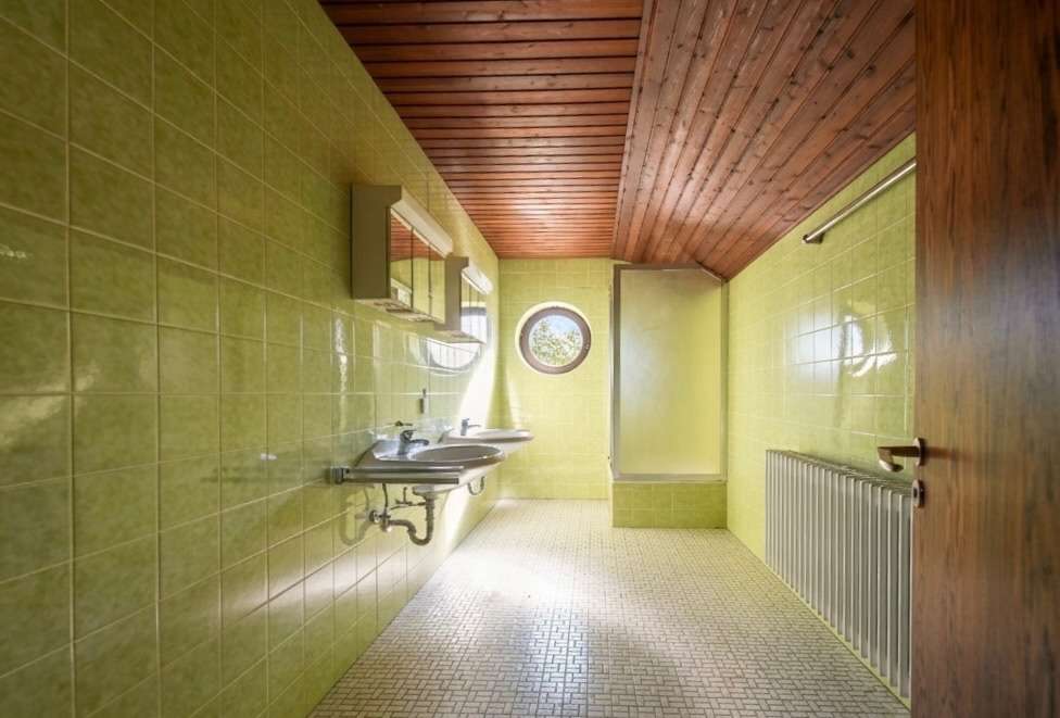 Badezimmer im OG