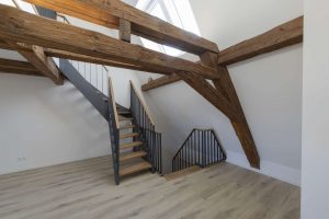 Dachetage Treppe