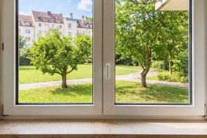 Ausblick in Garten
