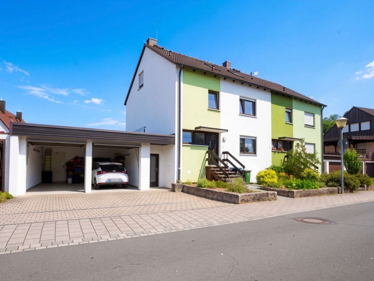 Außenansicht von Straße