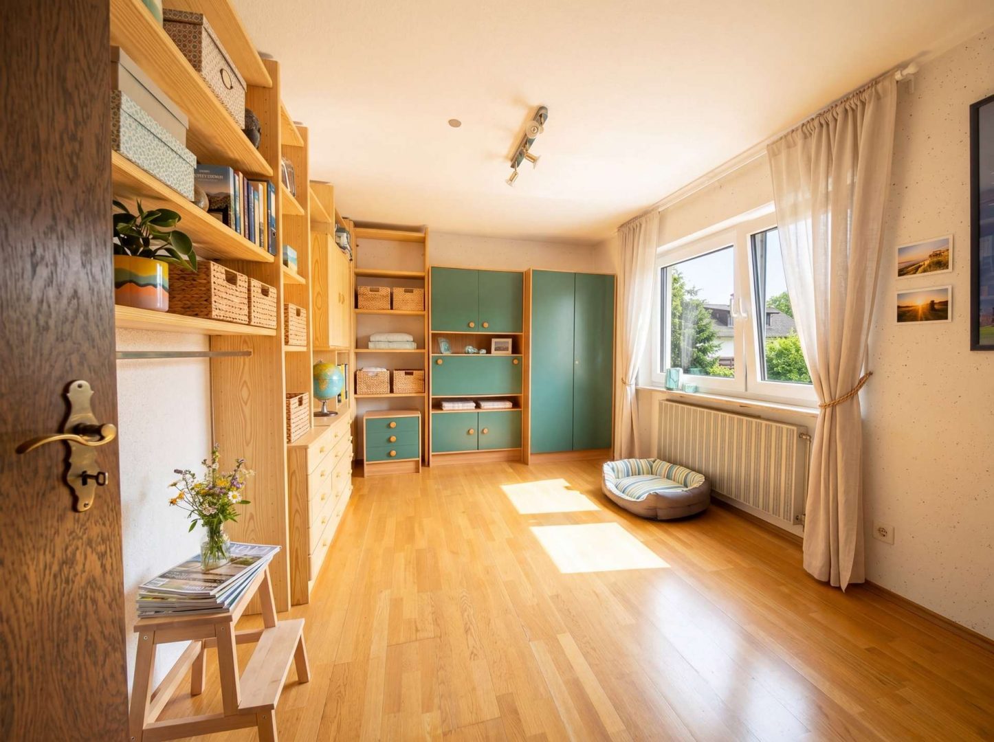 Arbeits-/Kinderzimmer OG Staging