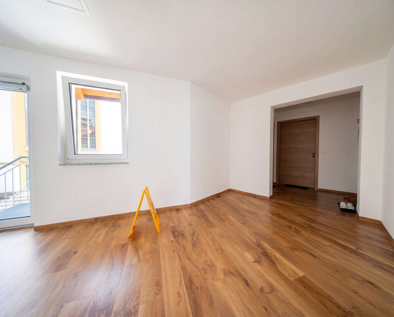 Vorplatz zum Wohnunseingang