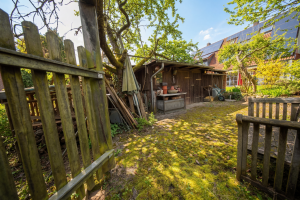 Garten - Schuppen (KI-bearbeitet)