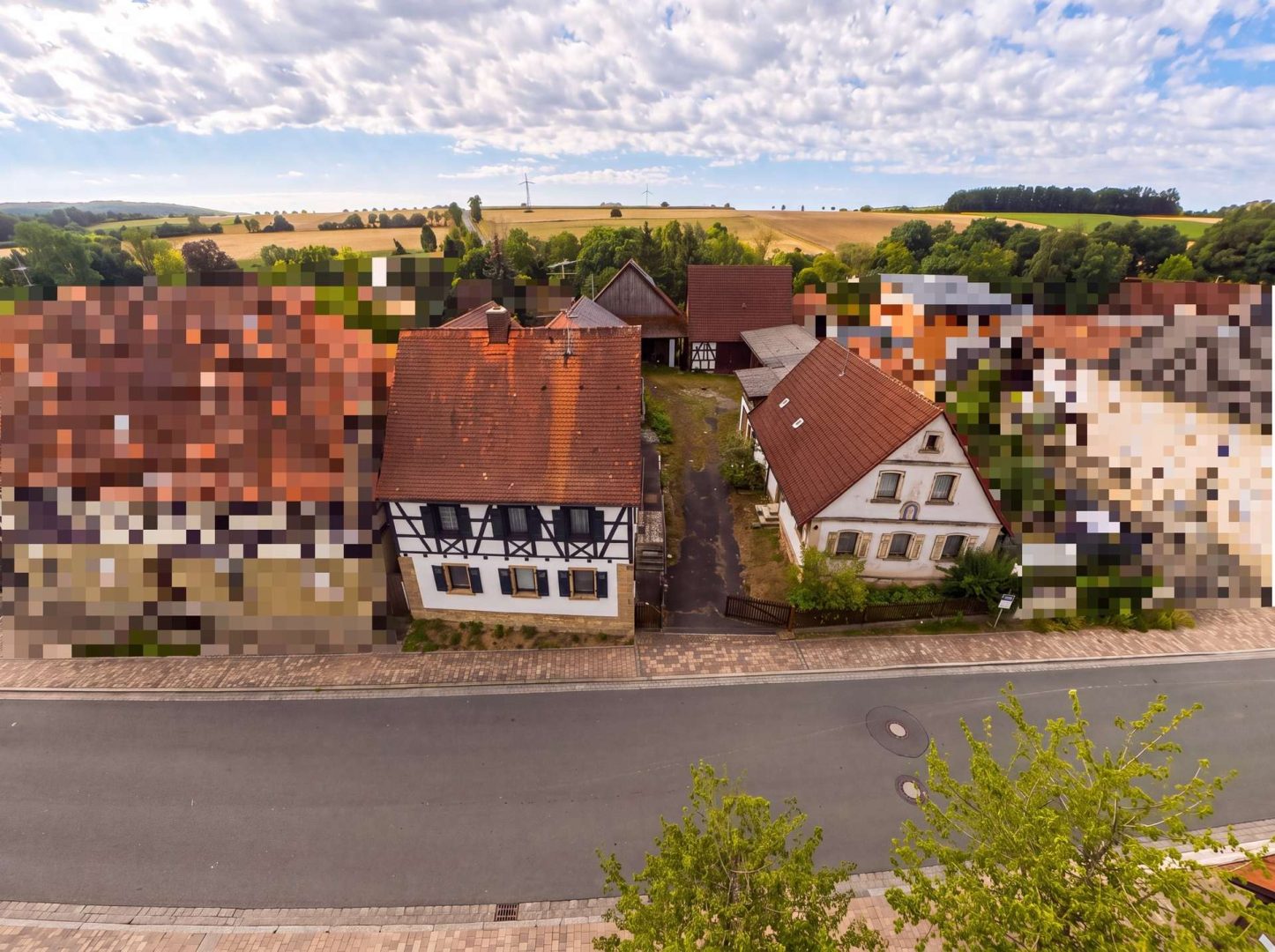 Drohnenaufnahme (KI bearbeitet)