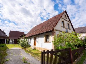 rechter Altbestand (KI bearbeitet)